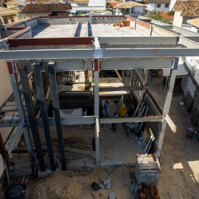 Construção em andamento